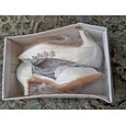 Mujer Zapatos de boda Zapatos brillantes y brillantes Zapatos brillantes Zapatos de novia Pedrería Tacón de gatito Punta abierta Elegante Satén Mocasín Plata Blanco Marfil