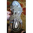 Sandalias con tira en T y diamantes de imitación plateados para mujer: chanclas planas de estilo bohemio para novias, ceremonias en la playa y vacaciones de verano.