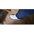 Zapatillas de deporte de piel sintética acolchada de color azul para hombre: elegantes zapatos casuales con cordones y suela duradera para uso diario y actividades al aire libre