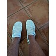 Zapatos acuáticos de secado rápido y ajuste ancho para mujer: calcetines acuáticos ligeros y descalzos con suela antideslizante, transpirables y flexibles para playa, natación, surf y deportes acuáticos.