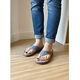 Tongs bleues pour femmes avec soutien de la voûte plantaire – sandales confortables et rembourrées, tongs d'été légères et respirantes avec détails métalliques élégants, idéales pour la plage et les