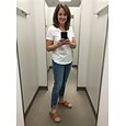 Sandalias planas marrones con soporte para el arco del pie para mujer – sandalias sin cordones con tiras cruzadas irregulares, sandalias ligeras y acolchadas para mayor comodidad en interiores y para