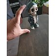 coola skelettfigurer, halloween skalle staty skelett docka harts hantverk ornament, mode mini coola skelett figurer dekor skelett man harts staty docka för hemmakontor skrivbord dekoration