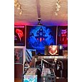 Tapiz de pared con diseño de castillo embrujado, decoración de Halloween, luz negra, reactivo a los rayos UV, que brilla en la oscuridad, tapiz colgante brumoso, arte mural para sala de estar y