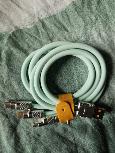 כבל טעינה מהירה רב-תכליתי 3 ב-1 באורך 1.3 מטר, 120 וואט, כבל USB קלוע מניילון עם 3 יציאות שונות (USB C לאנדרואיד בלבד/מיקרו/לייטנינג לאייפון עד גיל 14)