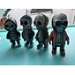 coola skelettfigurer, halloween skalle staty skelett docka harts hantverk ornament, mode mini coola skelett figurer dekor skelett man harts staty docka för hemmakontor skrivbord dekoration