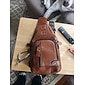 2023 kohudsläder casual mode crossbody bröstväska herrläderväska usb-laddning reseaxelväska dagsäck hane